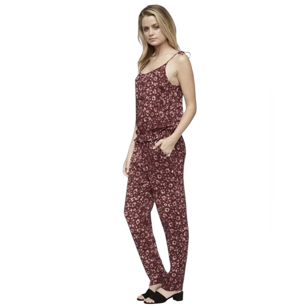 Tavik Floral Jumpsuit in Burgundy Medium - Picture 3 of 5
